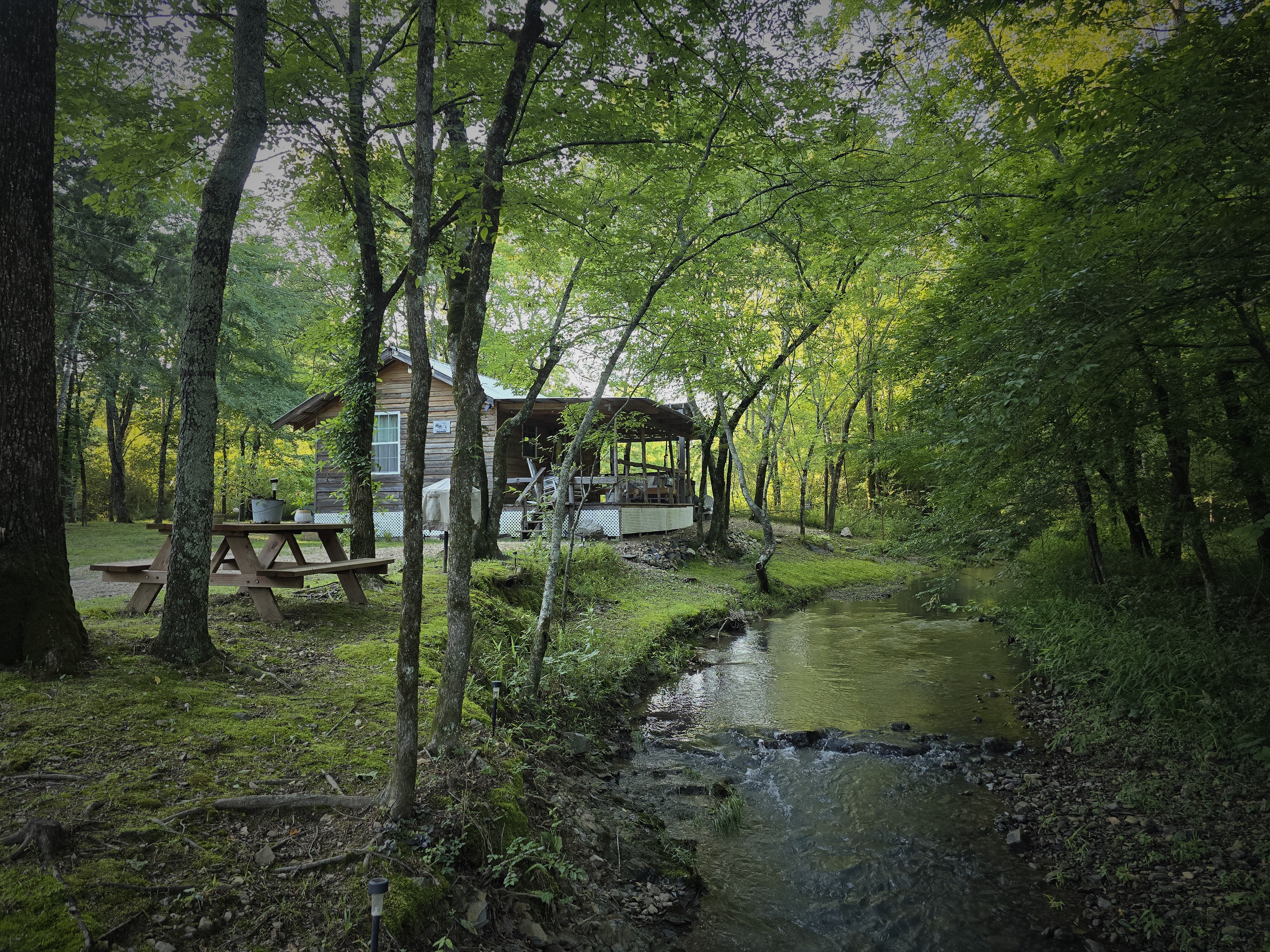 Lil' Rustic exterior